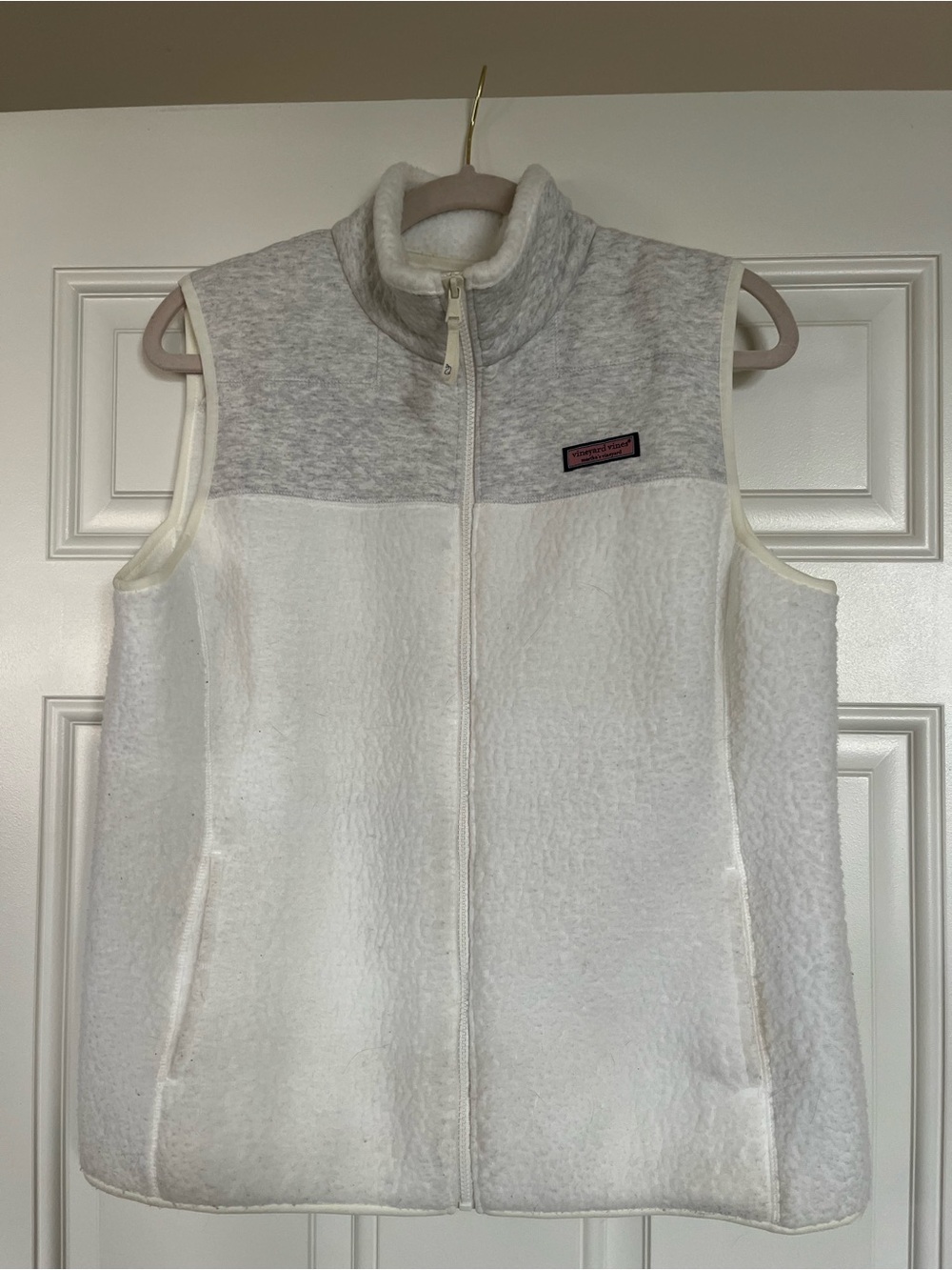 Vineyard Vines Ivory and Light Gray Fleece Zip Vest